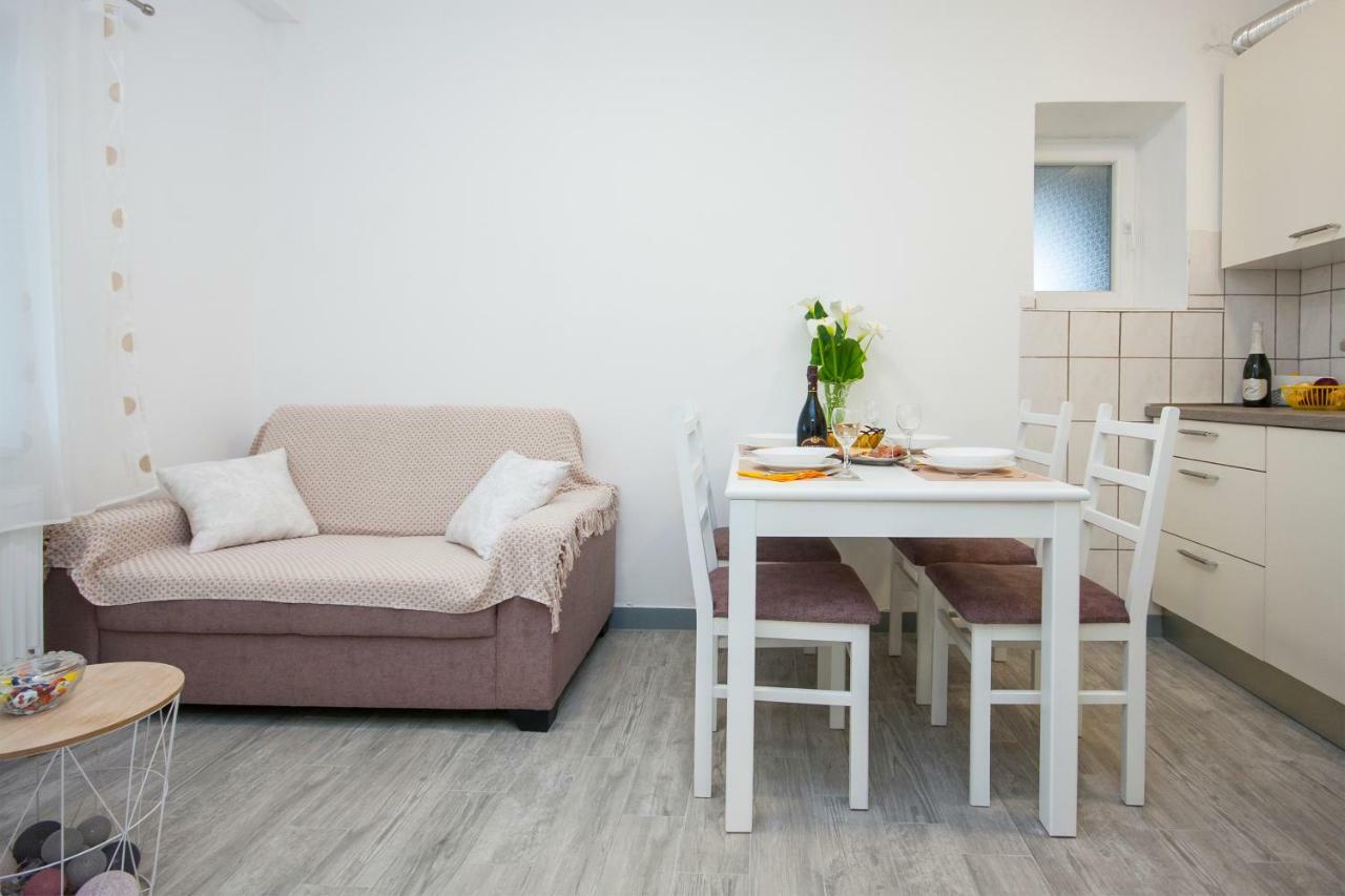 Apartment Marsela Шибеник Экстерьер фото